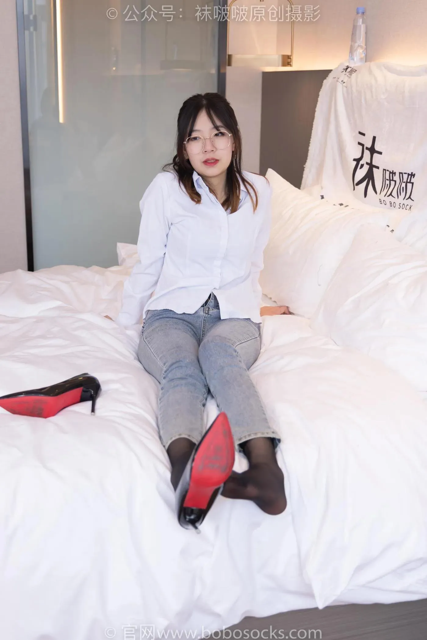 [BoBoSocks袜啵啵]NO.181 小甜豆-高跟鞋、黑丝、裤里丝 [134P]插图1